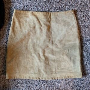 Vintage 2000s y2k Banana Republic suede tan mini skirt size 2